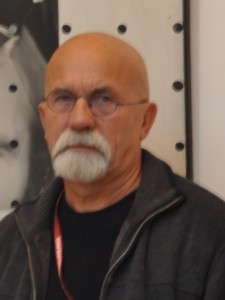 Aleksander Józef Olszewski grafik wystawa w Galerii Test 2014 seria 3x3x3…n grafika komputerowa