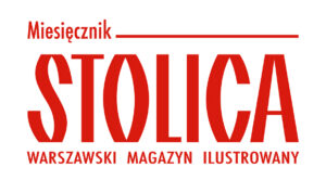 Logo Warszawskiego Magazynu Ilustrowanego o nazwie Stolica. Centralnie jest czerwony napis STOLICA drukowanymi literami. Na górze po lewej jest czerwony napis Magazyn oraz równoległa pozioma linia w kolorze czerwonym. Na dole jest napisany czerwonymi literami napis: Warszawski Magazyn Ilustrowany.